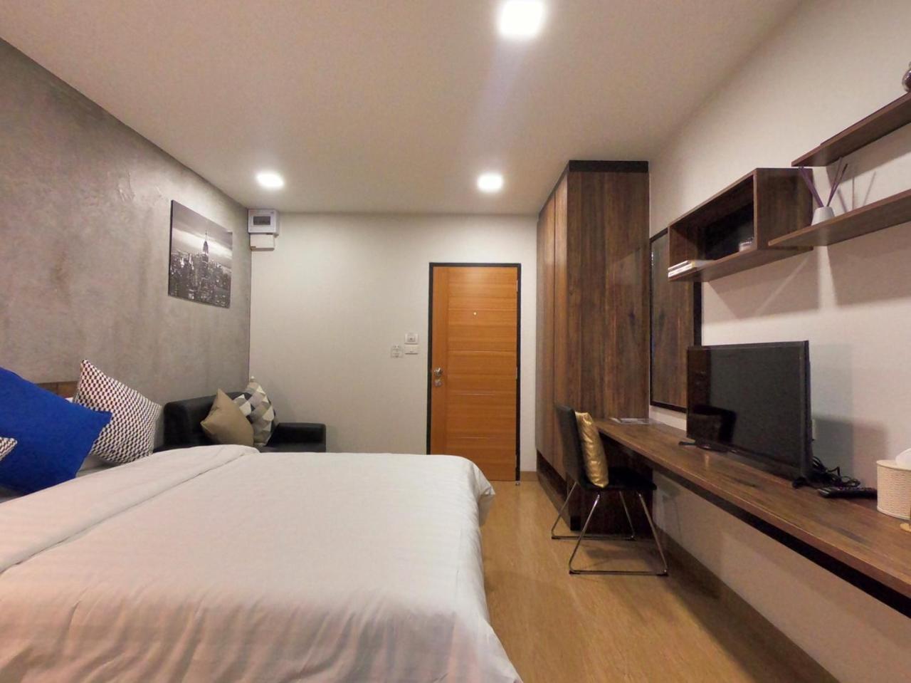 Aparthotel Tata House Bangkok Esterno foto
